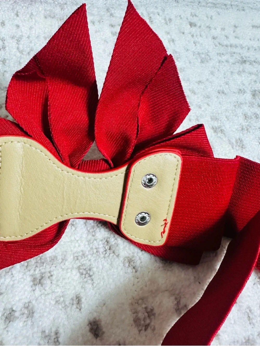 Source Unknown Red Bow Elastic Belts - Set of 6